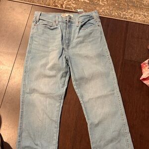 Levi's Women's Light Blue Straight Leg Jeans